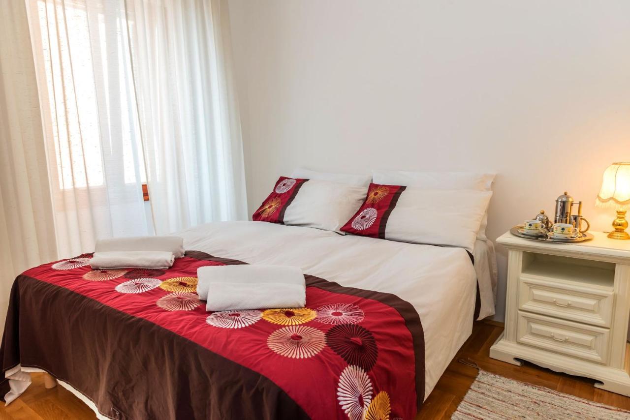 Clorinda Sea View Free Parking Apartment Rovinj Bagian luar foto